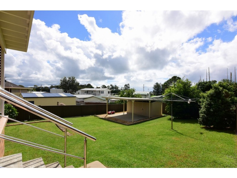 6 Bartlett Drive, Greenwell Point NSW 2540