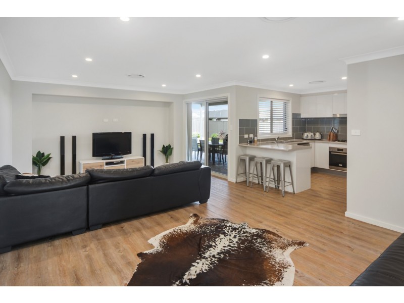 24 Wattlebird Road, South Nowra NSW 2541