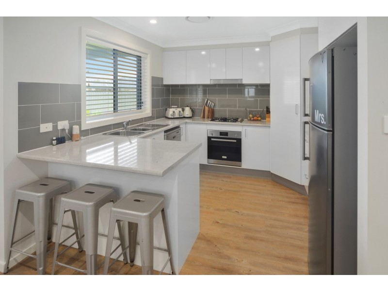 24 Wattlebird Road, South Nowra NSW 2541