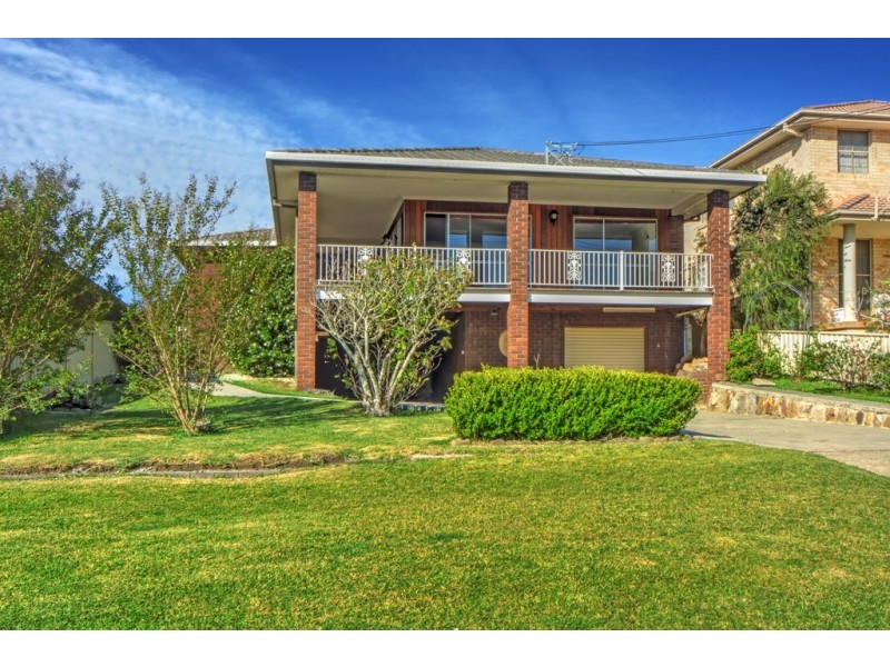 6 Berrellan Street, Greenwell Point NSW 2540