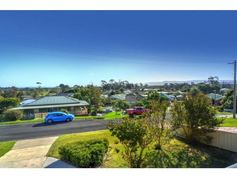 6 Berrellan Street, Greenwell Point NSW 2540