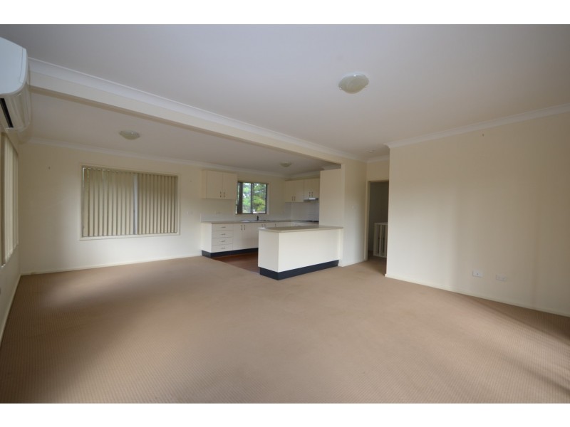 36 Meroo Road, Bomaderry NSW 2541