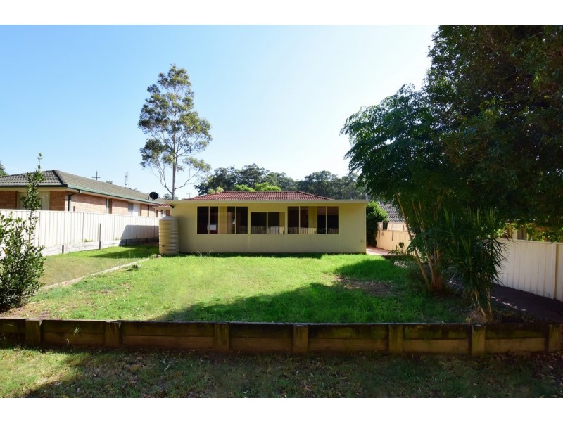 6 Olympic Drive, West Nowra NSW 2541