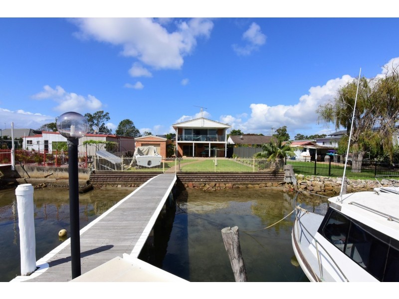15 Adelaide Street, Greenwell Point NSW 2540