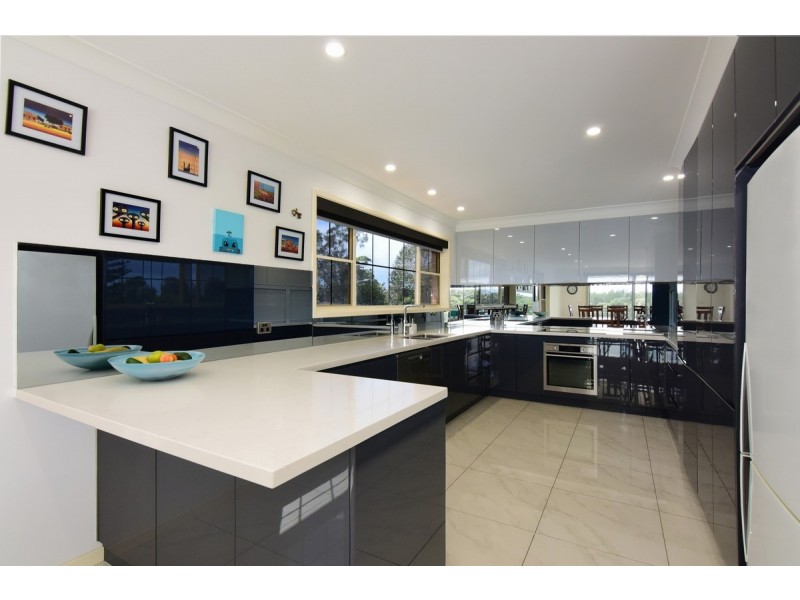 15 Adelaide Street, Greenwell Point NSW 2540