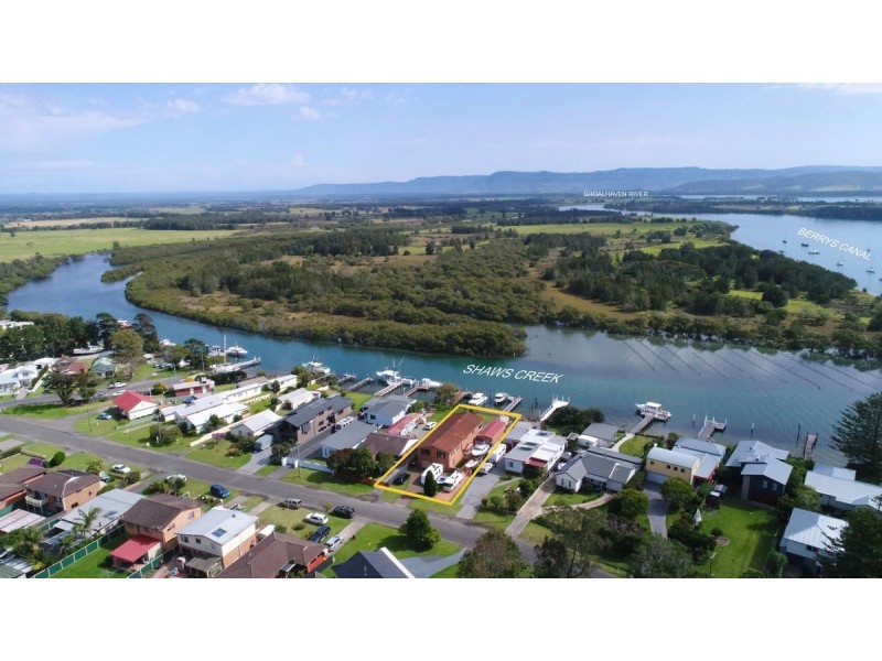15 Adelaide Street, Greenwell Point NSW 2540