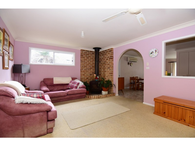 4 Maybern Close, North Nowra NSW 2541