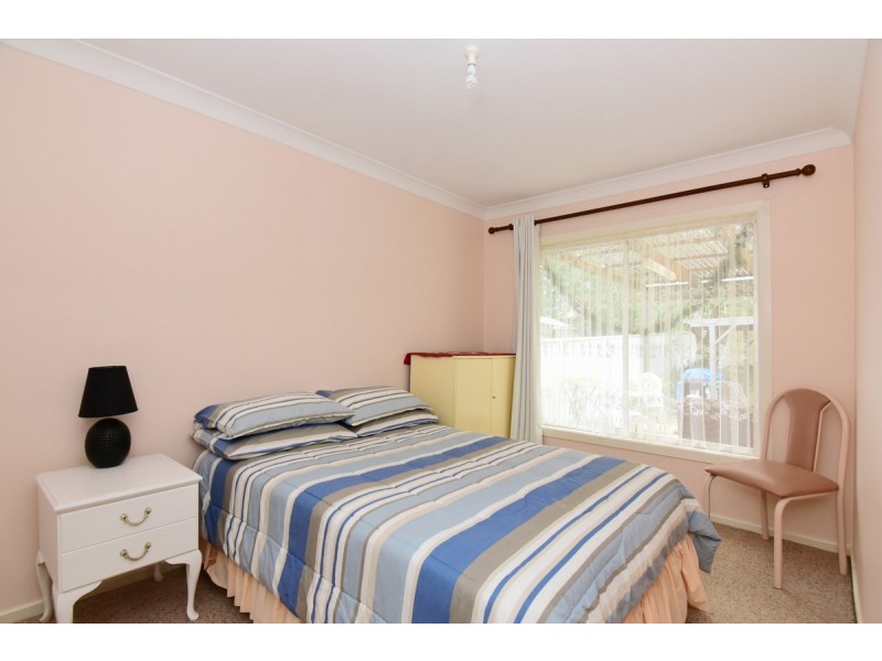 4 Maybern Close, North Nowra NSW 2541