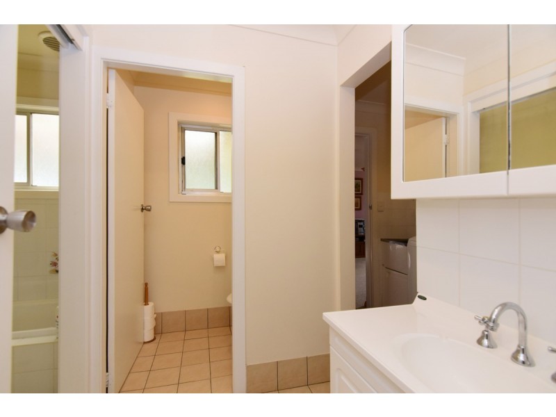 4 Maybern Close, North Nowra NSW 2541