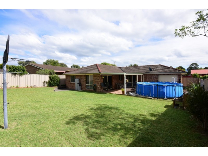 10 Peppermint Drive, Worrigee NSW 2540