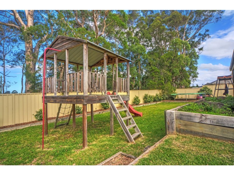 13 Coral Gum Court, Worrigee NSW 2540