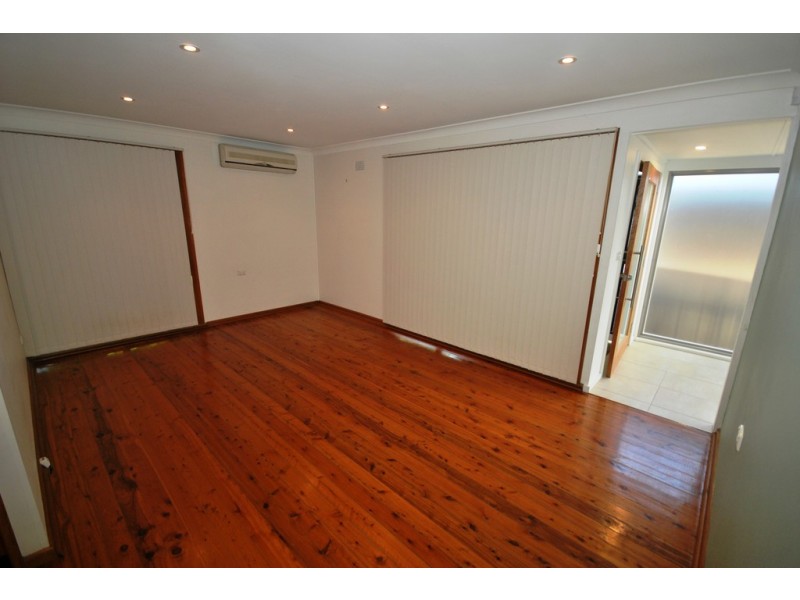 13 Hewlett Ave, North Nowra NSW 2541