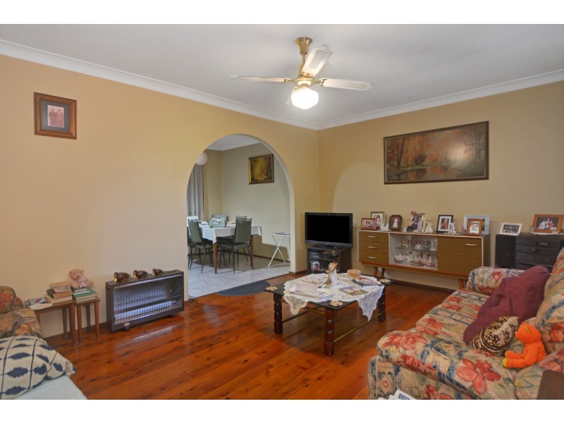 23 Hockey Street, Nowra NSW 2541