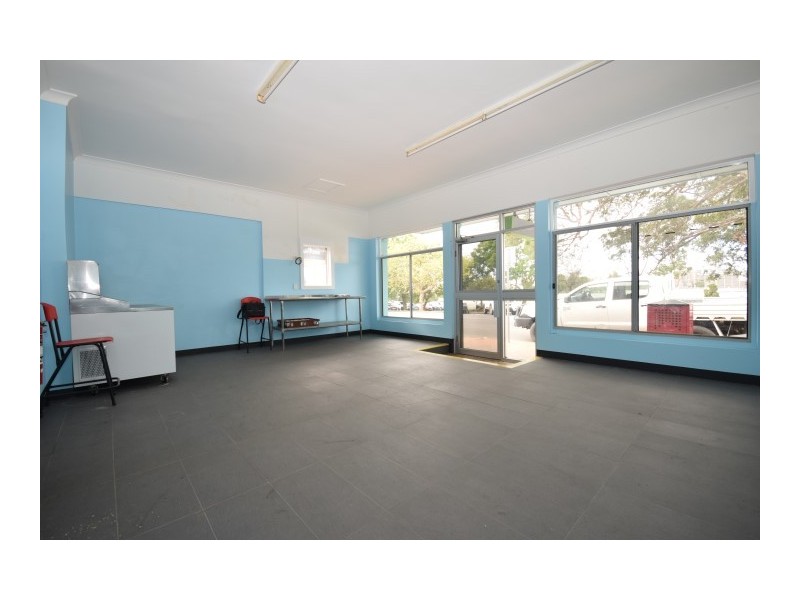 69 Meroo Street, Bomaderry NSW 2541