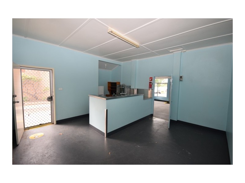 69 Meroo Street, Bomaderry NSW 2541
