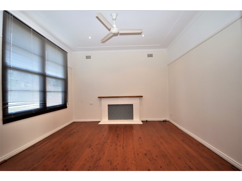 7 Leaney Avenue, Nowra NSW 2541