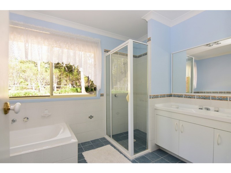 188 Cabbage Tree Lane, Nowra Hill NSW 2540