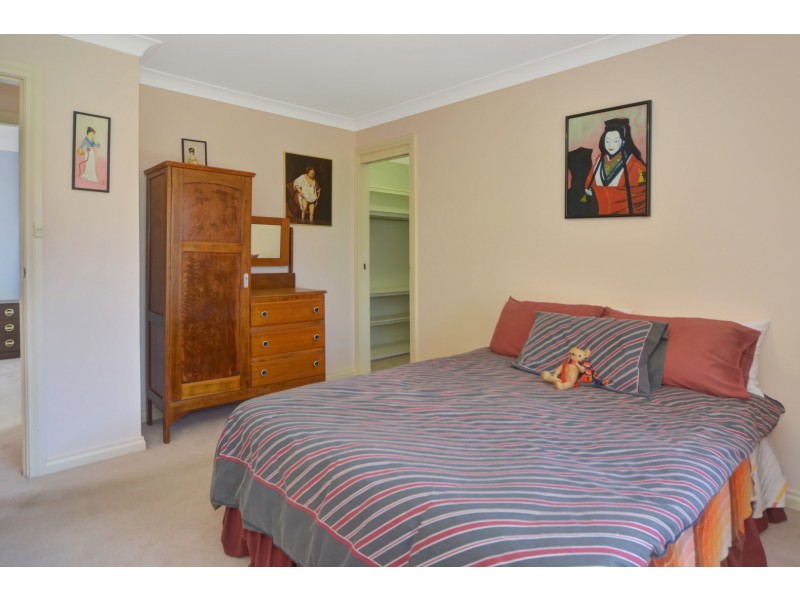 5 Coralie Close, North Nowra NSW 2541