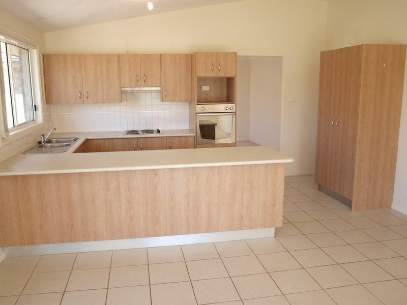 17 Blue Gum Way, North Nowra NSW 2541