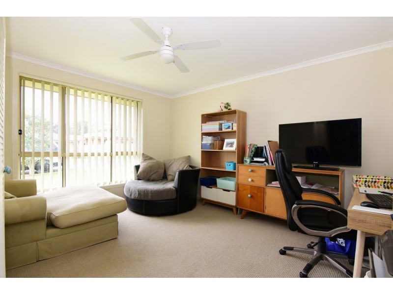 21 Candlebark Close, West Nowra NSW 2541