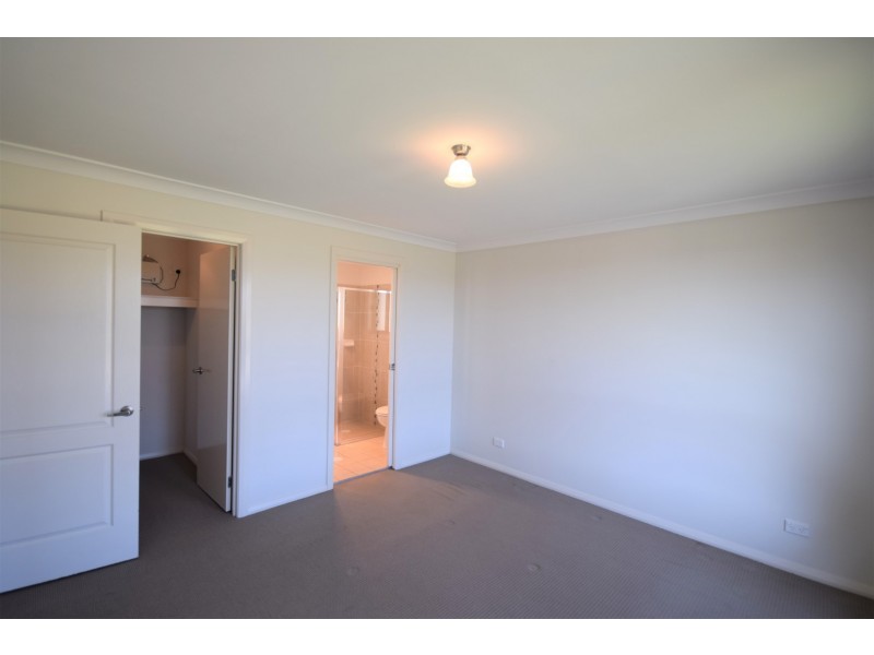11 Narwee Link, Nowra NSW 2541