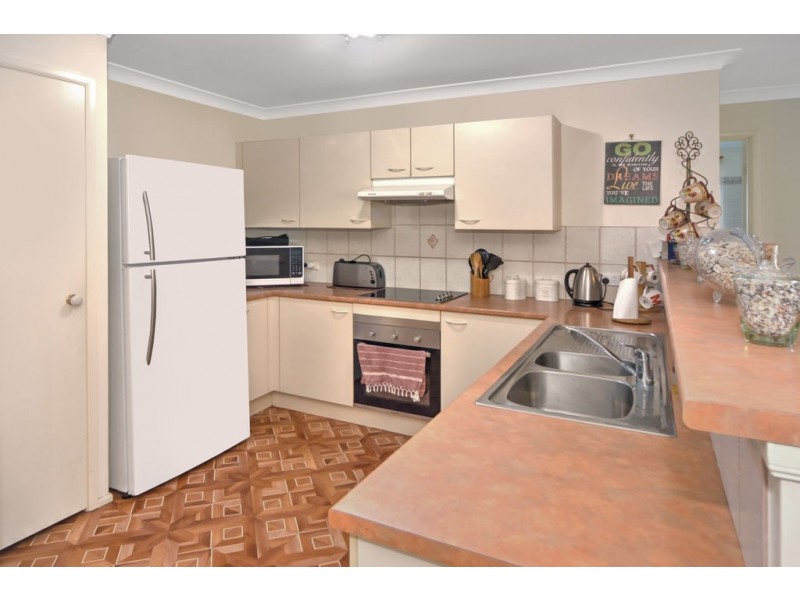 27 Greenwell Point Road, Greenwell Point NSW 2540
