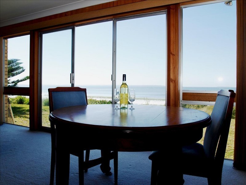 73 Quay Road, Callala Beach NSW 2540