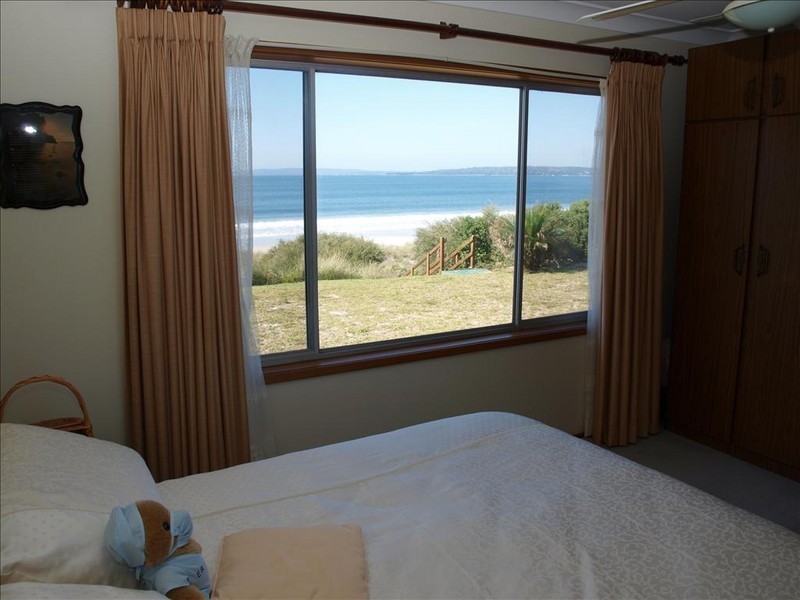 73 Quay Road, Callala Beach NSW 2540