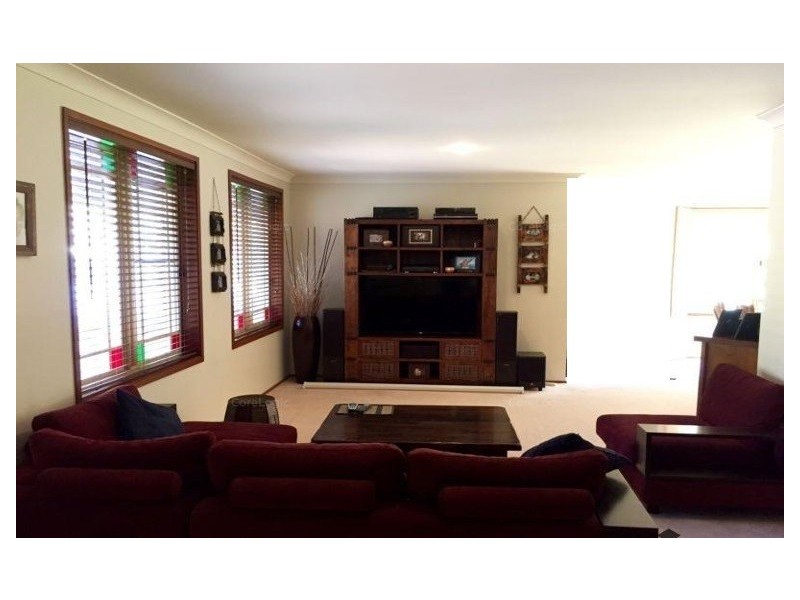 4 Cockbourne Street, Vincentia NSW 2540