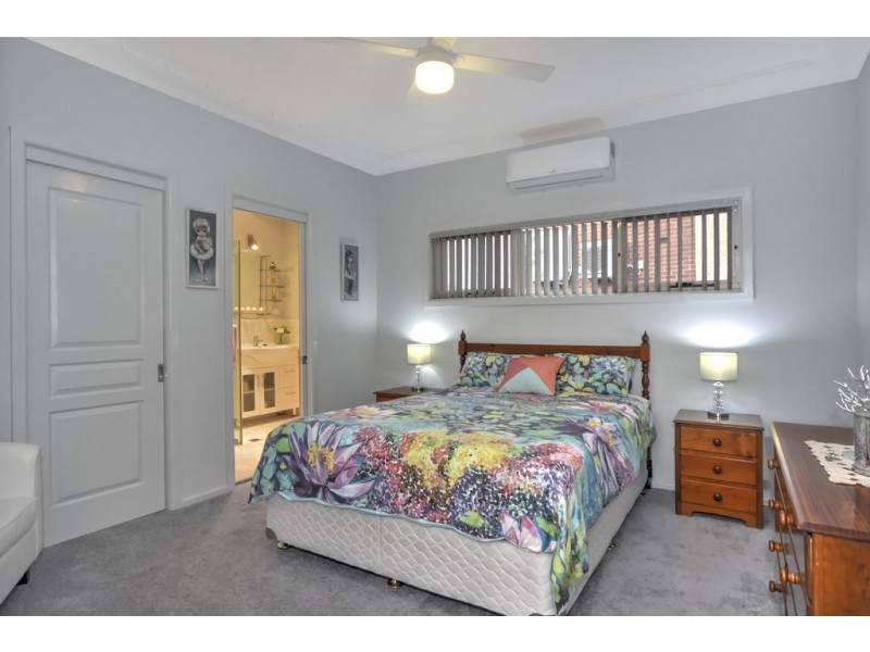 36 Moss Street, Nowra NSW 2541