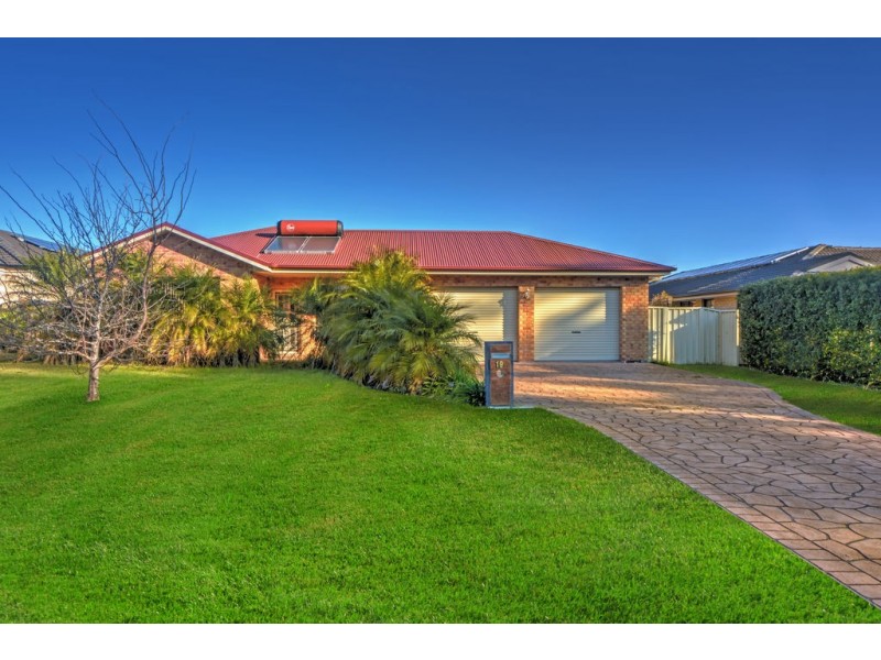 19 Golden Grove, Worrigee NSW 2540