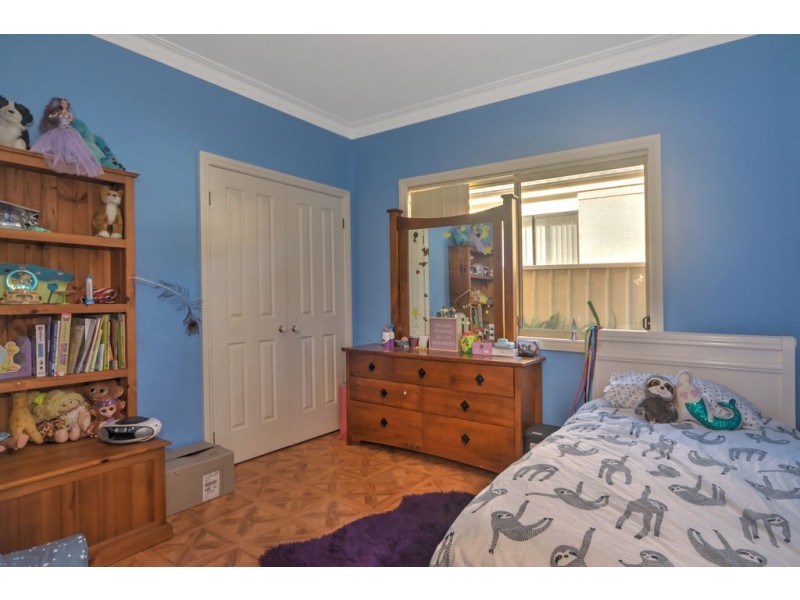19 Golden Grove, Worrigee NSW 2540