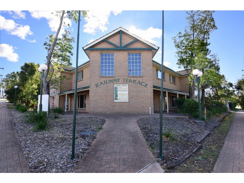 4/ 33-35 Meroo Street, Bomaderry NSW 2541