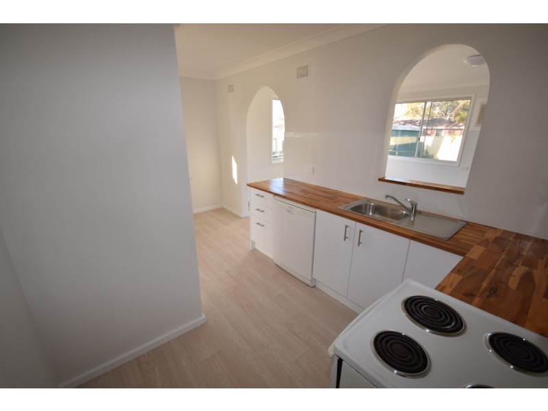 48 McKay Street, Nowra NSW 2541