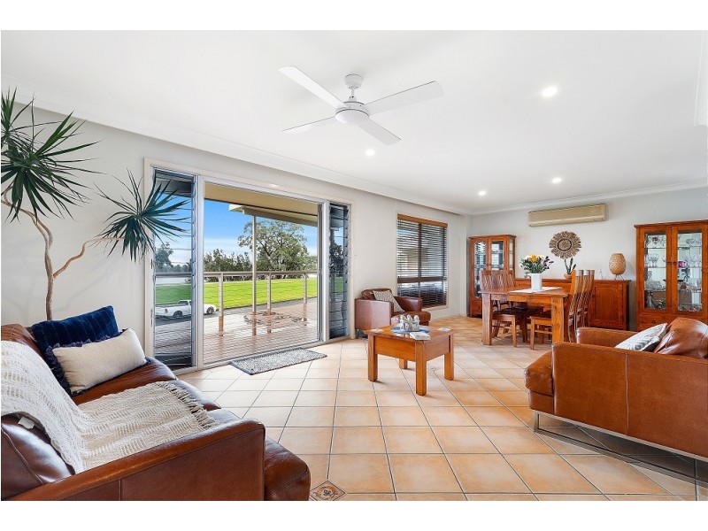 6 Riverview Road, Nowra NSW 2541