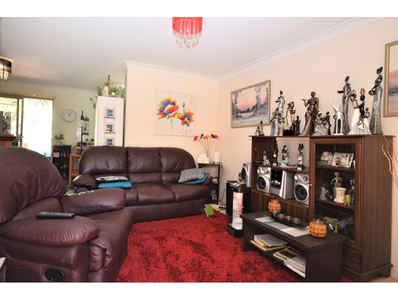 2/2 Maleen Street, Bomaderry NSW 2541