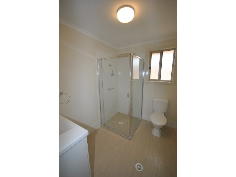 8 Candlebark Close, West Nowra NSW 2541