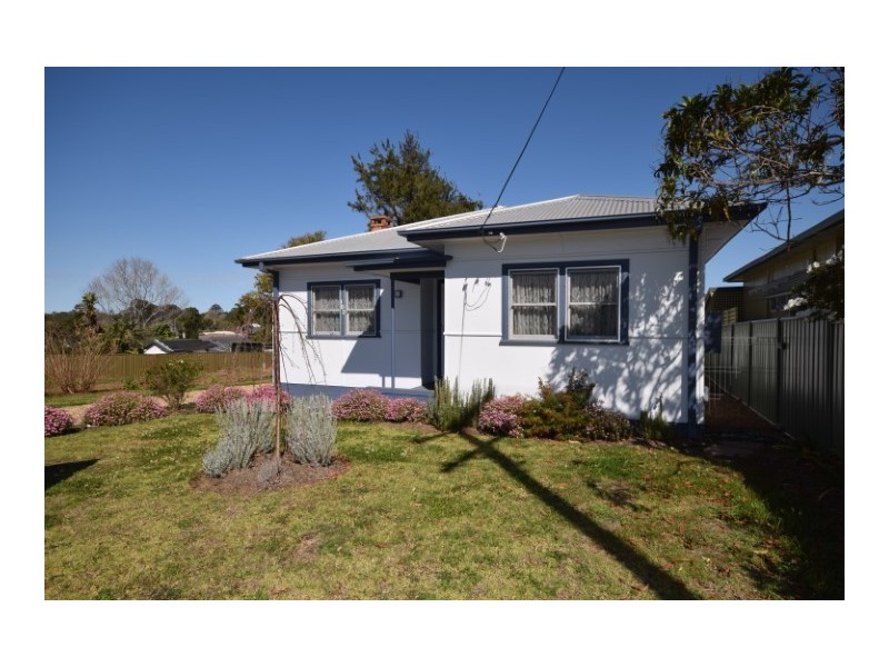 102 Jervis Street, Nowra NSW 2541