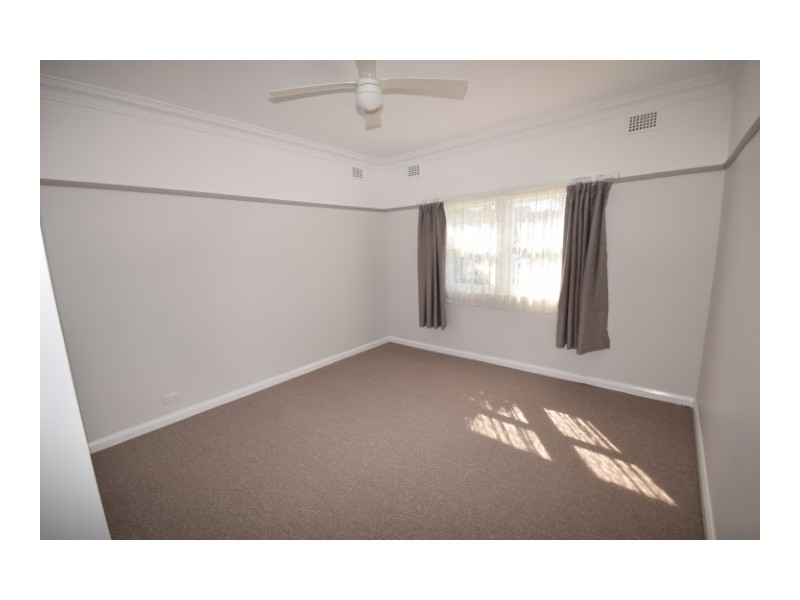 102 Jervis Street, Nowra NSW 2541