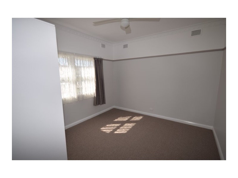 102 Jervis Street, Nowra NSW 2541