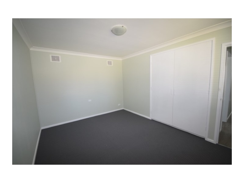2 Anzac Street, Nowra NSW 2541