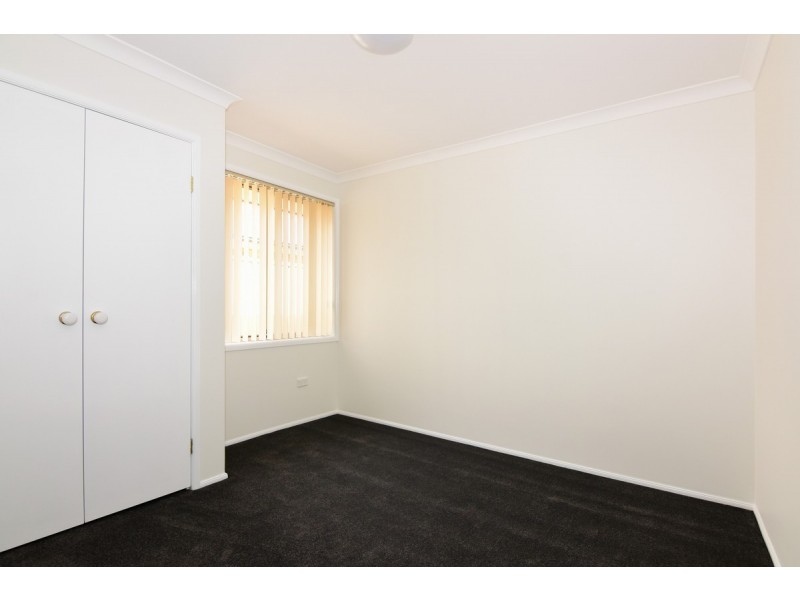 10 BURRADOO CRESCENT, Nowra NSW 2541