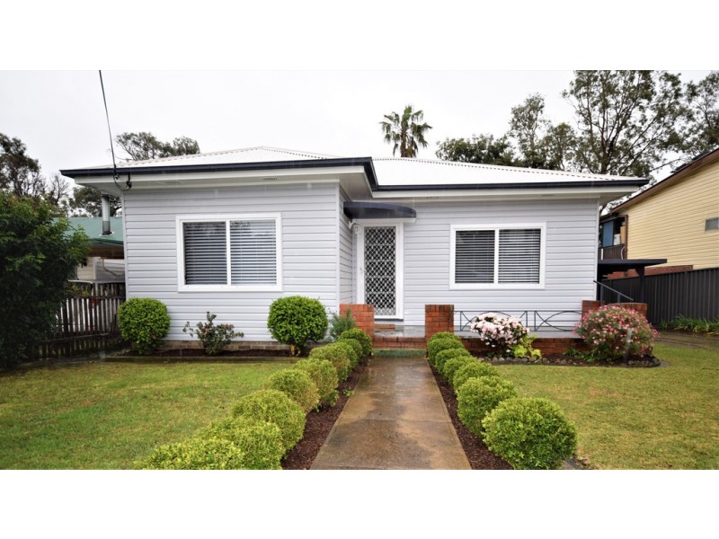 17 Morton Pde, Nowra NSW 2541
