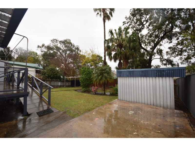17 Morton Pde, Nowra NSW 2541