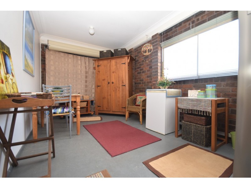 6 FOLIA CLOSE, West Nowra NSW 2541