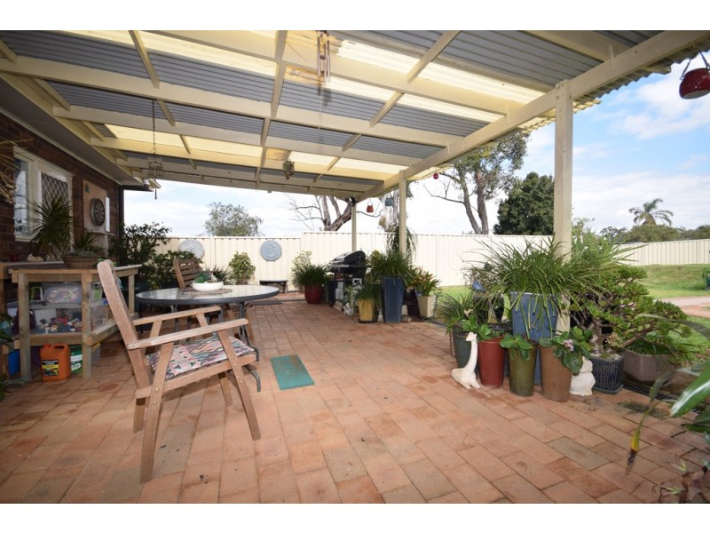 6 FOLIA CLOSE, West Nowra NSW 2541
