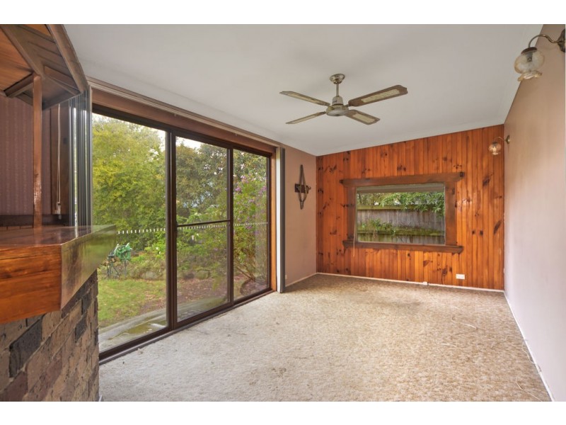 106 West Birriley Street, Bomaderry NSW 2541