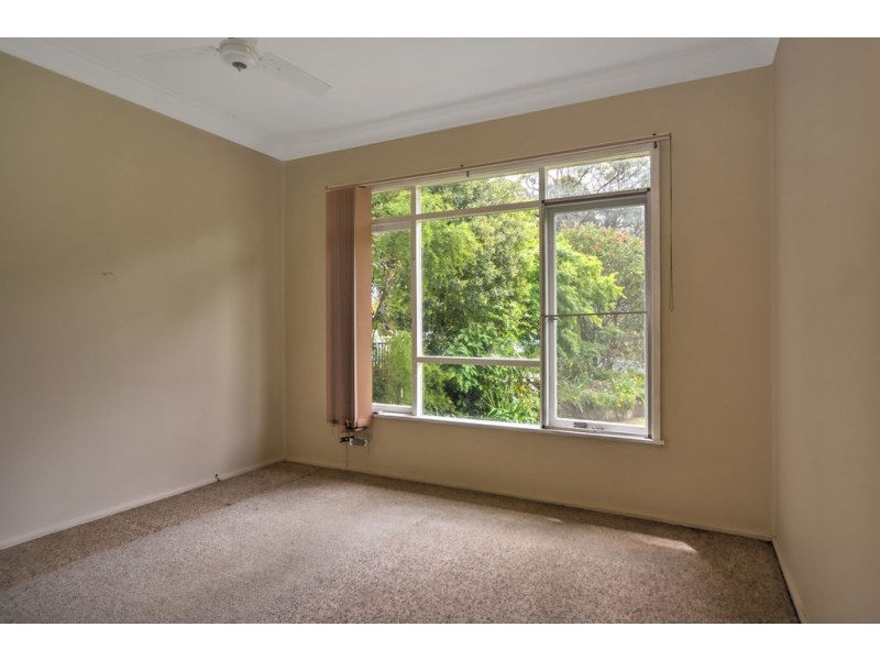 106 West Birriley Street, Bomaderry NSW 2541