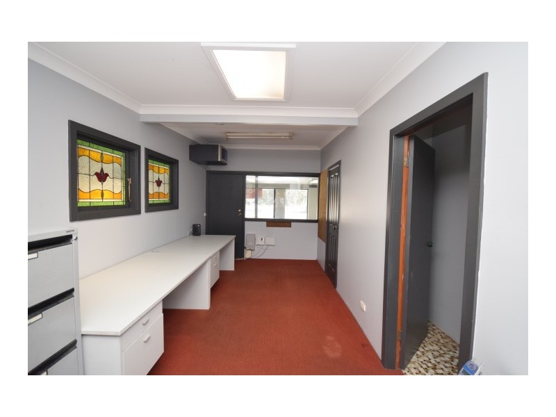 2/126 Princes Highway, South Nowra NSW 2541