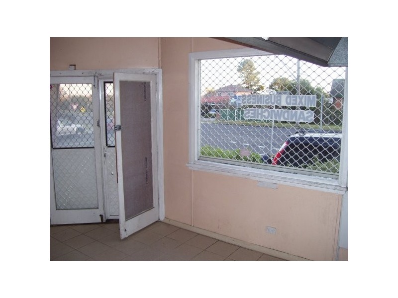 Shop 13 Cambewarra Road, Bomaderry NSW 2541